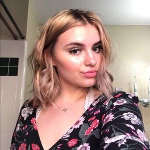 Meet your Posher, Rachel